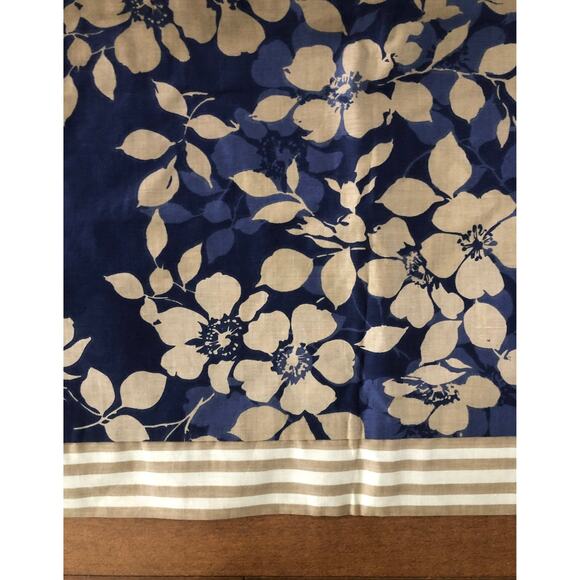 Michael Kors St. Tropes Two shams 26x20 blue - Picture 4 of 11